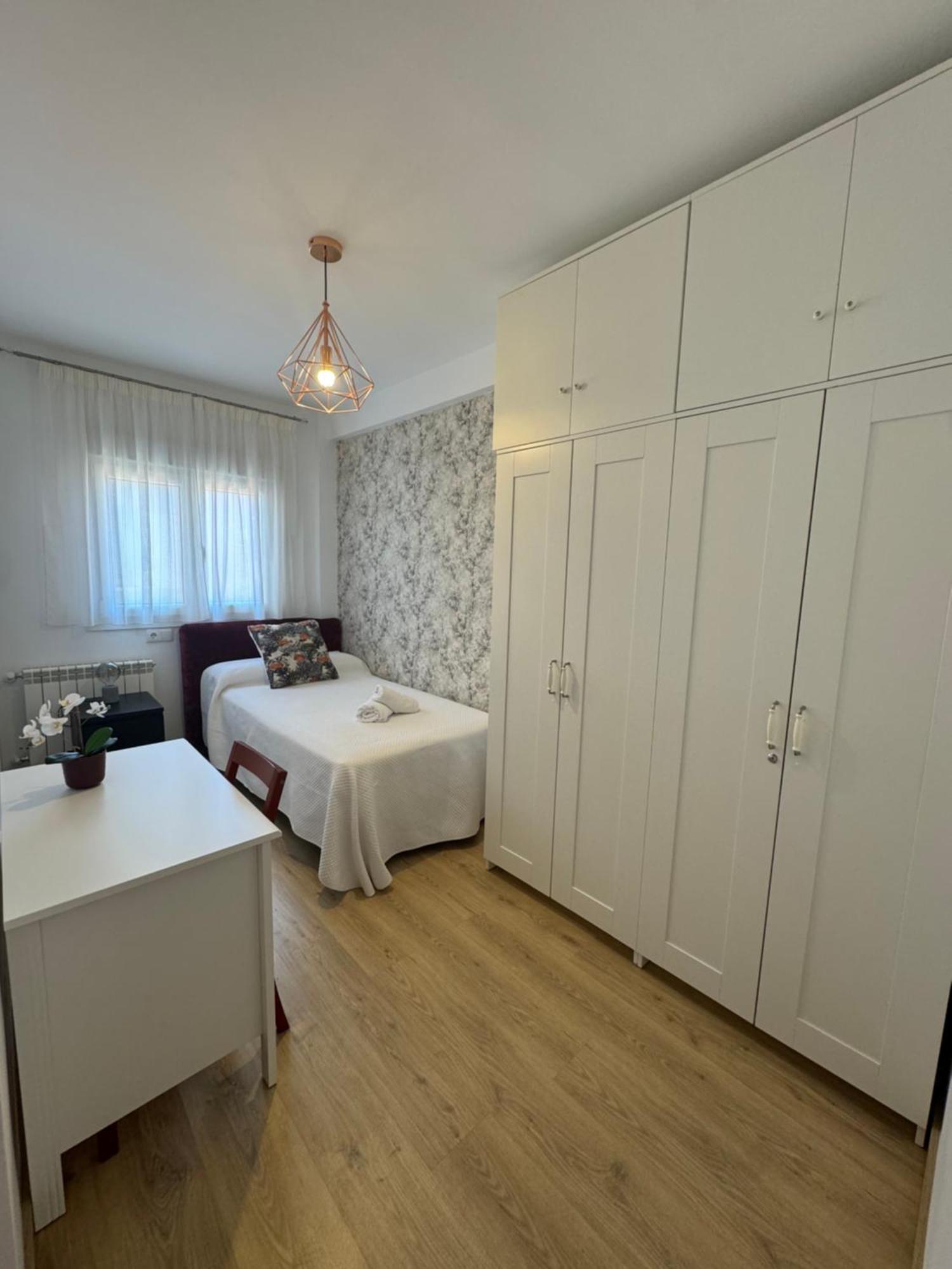 Apartamento Alcala Luxury Piso Completo De 80M Alcalá de Henares Exterior foto