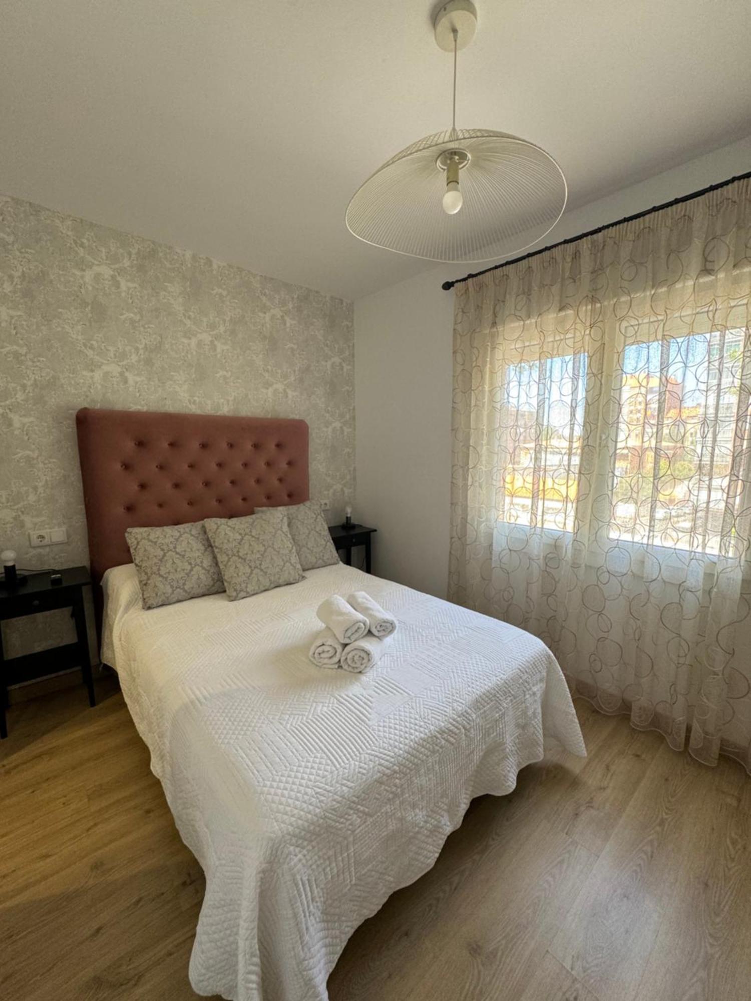 Apartamento Alcala Luxury Piso Completo De 80M Alcalá de Henares Exterior foto